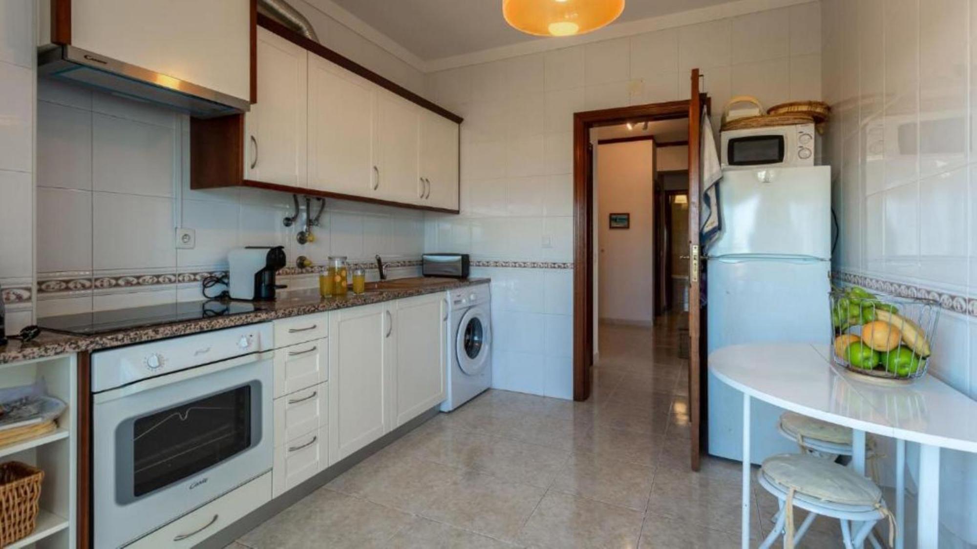 Alvor 2 Bedrooms Balcony Flat Екстериор снимка